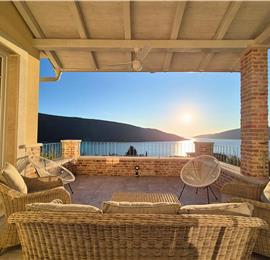 4 bedroom villa with pool and sea views, Kumbor, sleeps 8-10